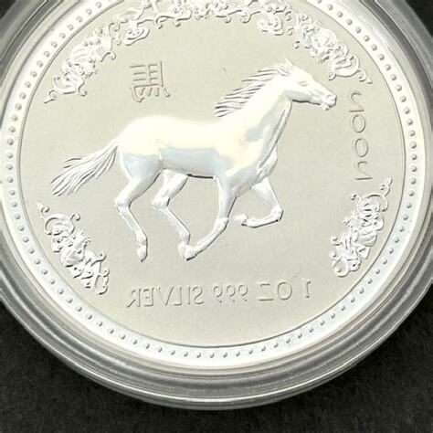 2002年 馬